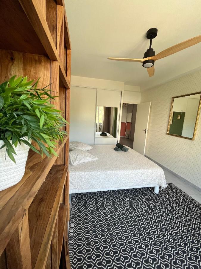 2 Bedrooms - Sea View Apartment นีซ ภายนอก รูปภาพ